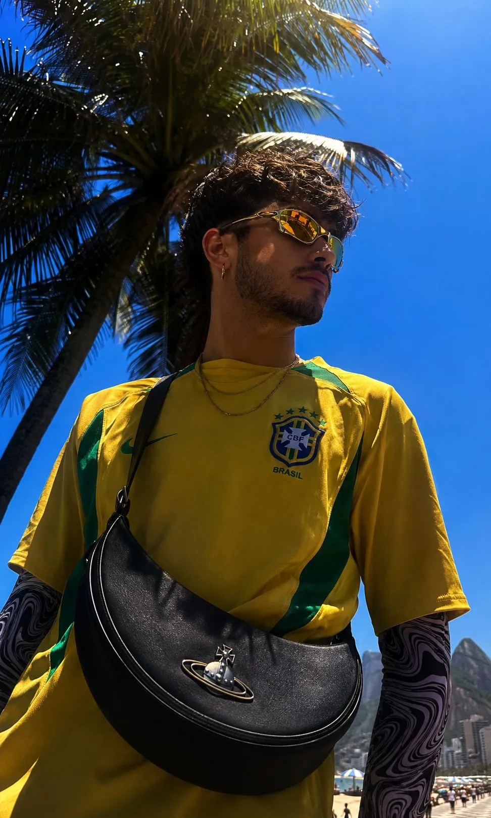Copacabana Brasil jersey worm-eye shot