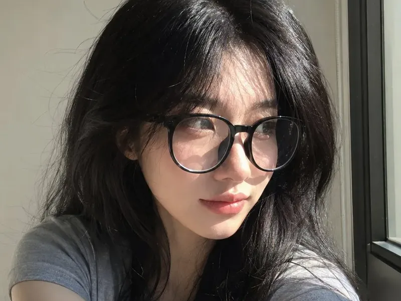 Window-sunlit natural selfie