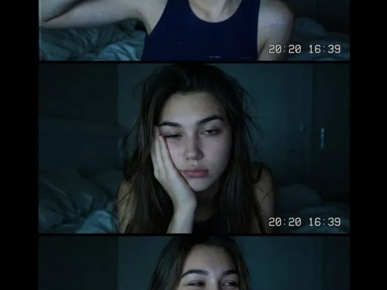 Y2K webcam bedroom selfie collage